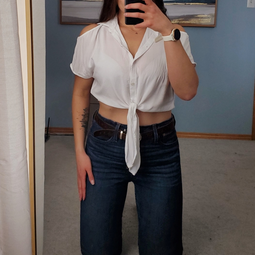 Cold Shoulder White Button Up Tie Up Crop Top Size M